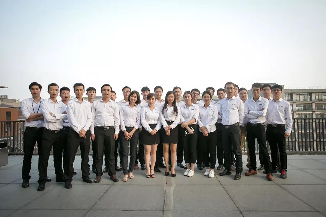 愚人節(jié)，我承認(rèn)我們輸了。