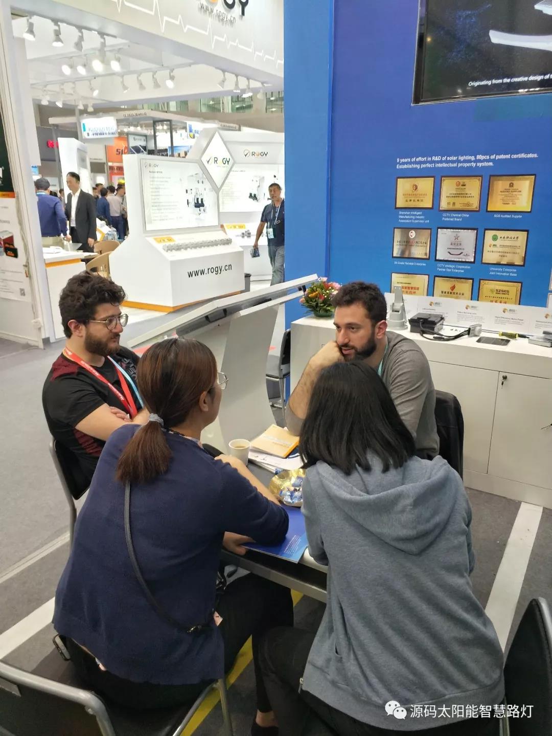 源碼亮相125屆廣交會,中國“智”造驚艷登場