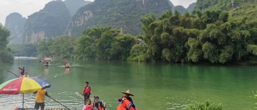 源碼夜鷹燈,扎根桂林陽朔度過的第3個國慶節(jié)