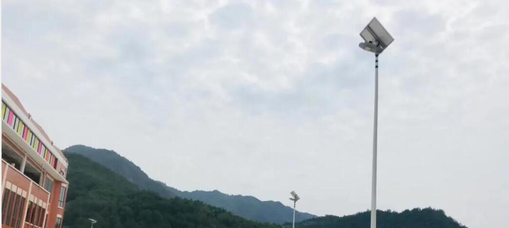 太陽(yáng)能路燈綠色低碳新發(fā)展