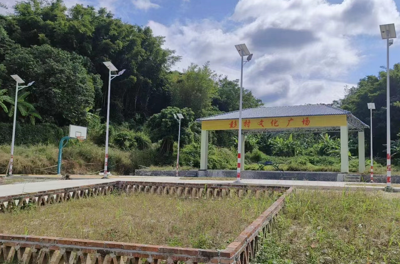 源碼：太陽能路燈閃爍怎么辦？