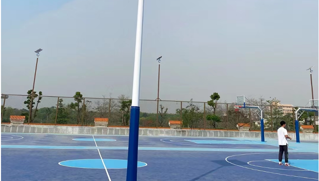 農村安裝太陽能路燈適合的間距?